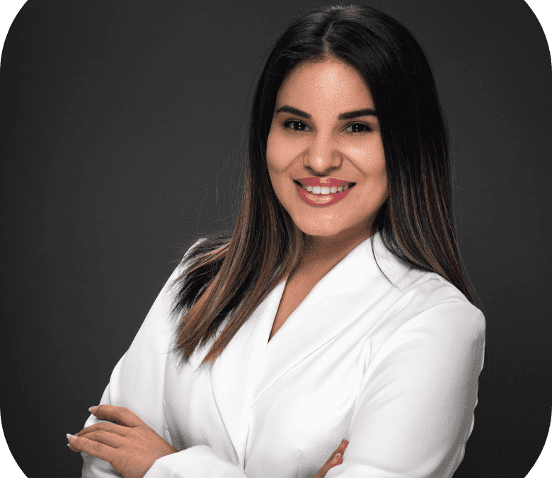 Dra Mariana Hernández Terssa